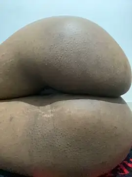 Charlotte bronxxx online show from 03/12/25, 11:44