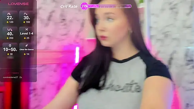 Snapshot of maya_suun chatting on 09/28/25, 01:22 maya suun online show from 09/28/25, 01:22