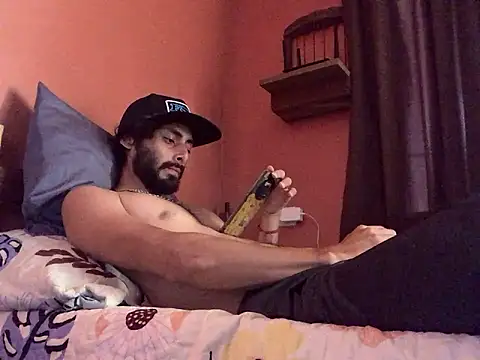 Nooneisthis online show from 03/03/25, 04:14