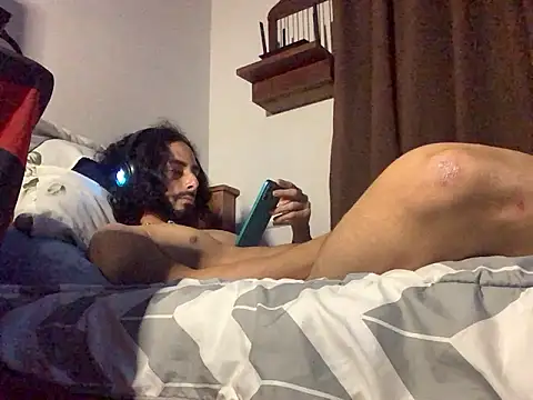 Nooneisthis online show from 11/25/25, 11:10