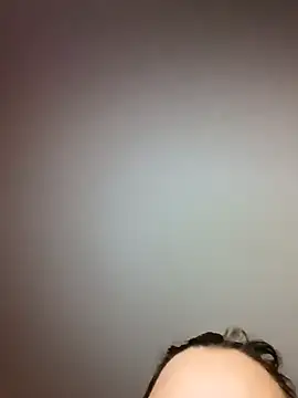 Snapshot of topina8 chatting on 11/25/25, 02:50 topina8 online show from 11/25/25, 02:50