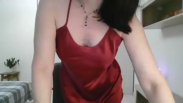 Victoria Glam online show from 02/10/25, 09:25