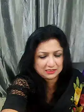 Snapshot of horny_lizia chatting on 06/24/26, 06:29 horny lizia online show from 06/24/26, 06:29