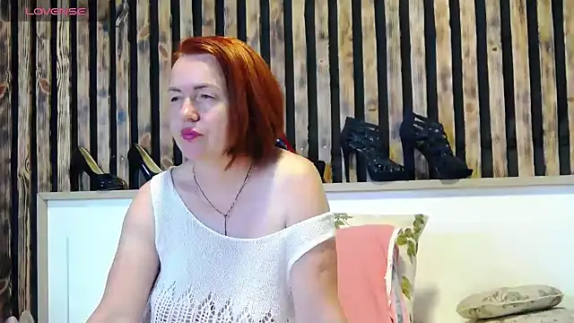 Alis Lovi online show from 06/23/26, 10:13