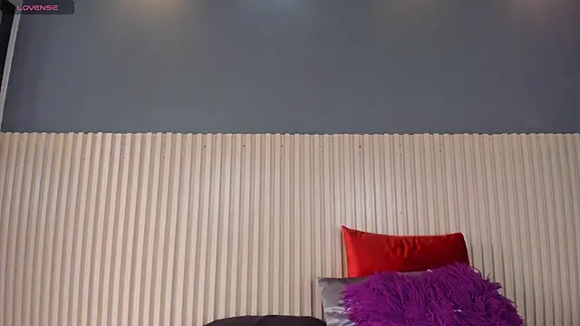 Madeline Cooper08 online show from 02/11/25, 08:20