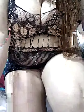 Moza-masriya5 online show from 03/28/26, 07:46