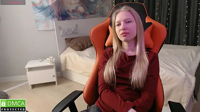 crystalyss online show from 02/05/25, 11:17