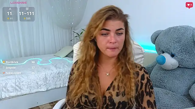 Donna Sun online show from 02/08/25, 12:06