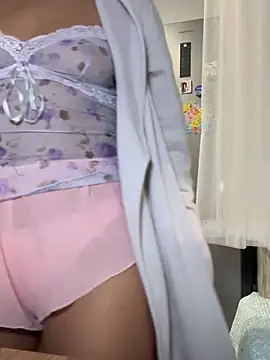 Donna Sun online show from 03/01/25, 08:10