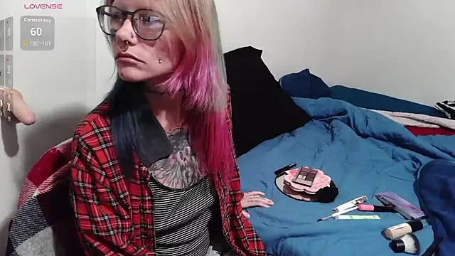 tvstatic online show from 02/28/26, 07:09