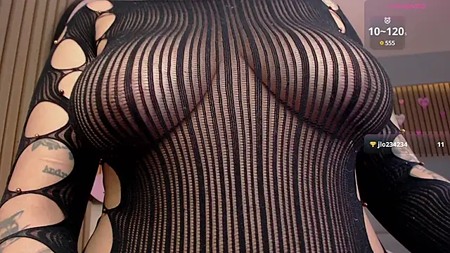 Victoria Collinns online show from 02/13/25, 04:28