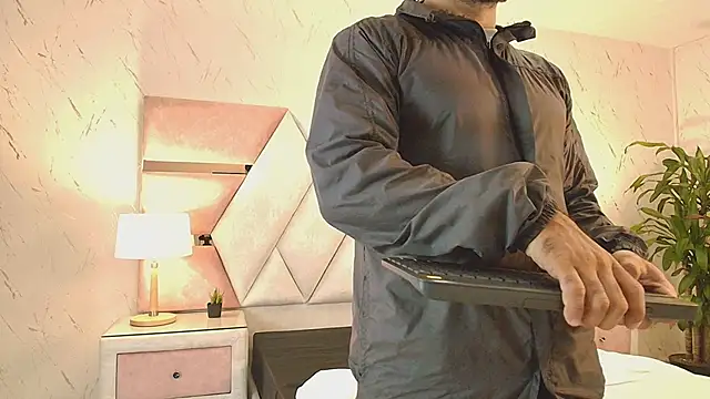 anastasia marco online show from 03/11/25, 11:33