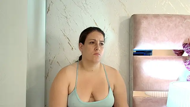 anastasia marco online show from 09/16/25, 12:17