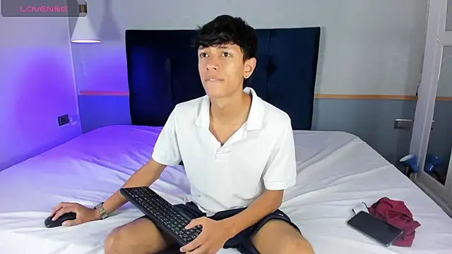 Snapshot of Im_Kael chatting on 01/31/25, 06:25 Im Kael online show from 01/31/25, 06:25