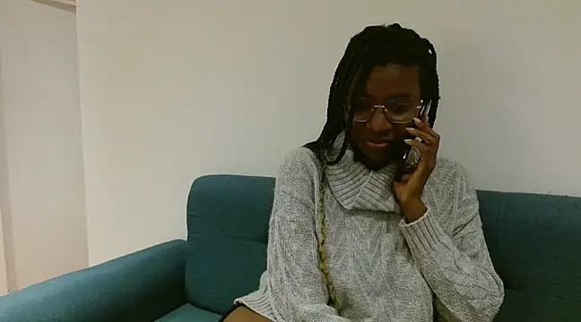 Snapshot of BrianaBrown1 chatting on 02/06/25, 03:37 BrianaBrown1 online show from 02/06/25, 03:37