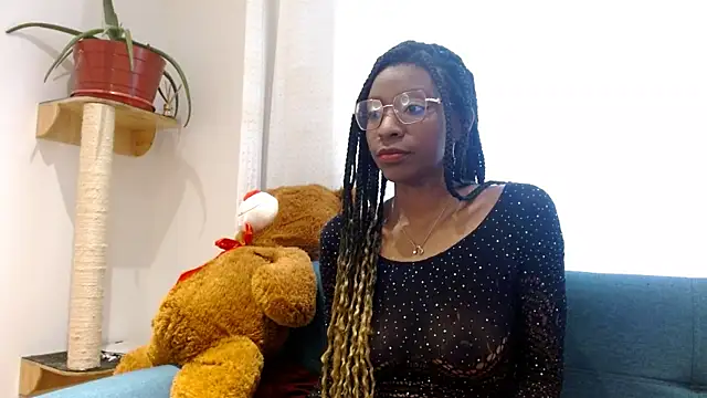 Snapshot of BrianaBrown1 chatting on 02/12/25, 03:49 BrianaBrown1 online show from 02/12/25, 03:49