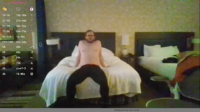 Snapshot of rrunner7718 chatting on 01/30/25, 01:22 rrunner7718 online show from 01/30/25, 01:22