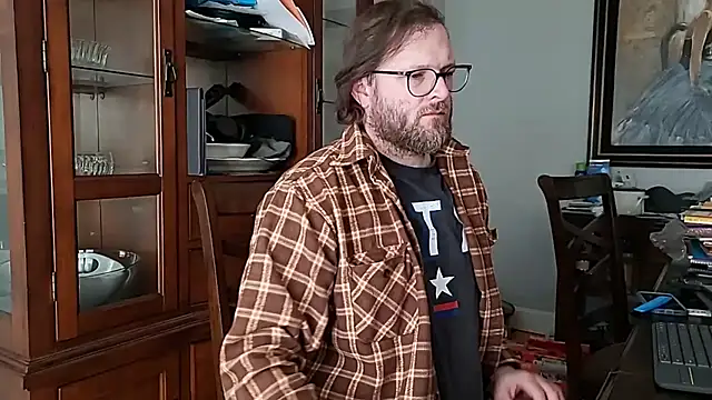 Snapshot of rrunner7718 chatting on 03/12/25, 02:23 rrunner7718 online show from 03/12/25, 02:23