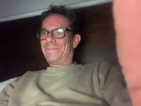 Kenhornu online show from 03/16/26, 10:08