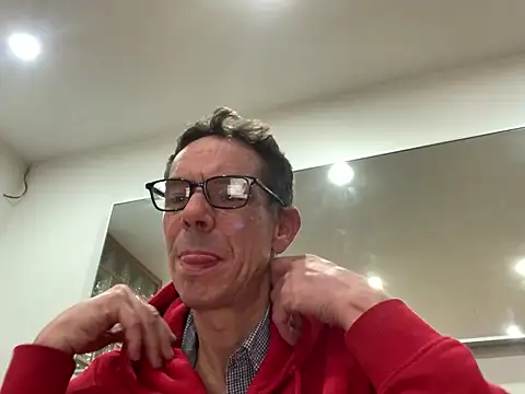 Kenhornu online show from 03/26/26, 02:50