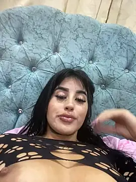 Girl milk7 online show from 03/21/25, 08:50