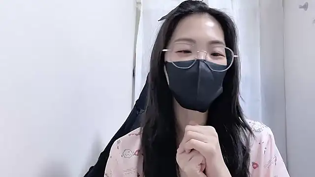 Chu1314 online show from 11/06/25, 03:02