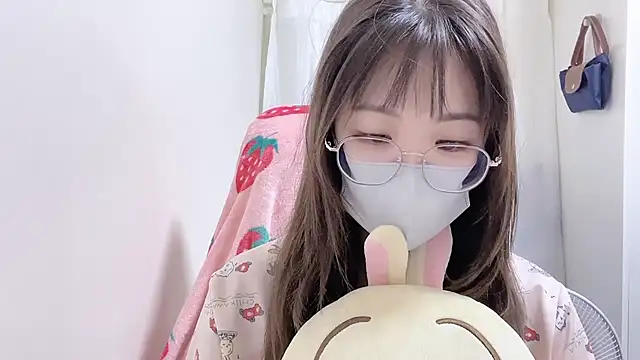 Chu1314 online show from 12/19/25, 03:19