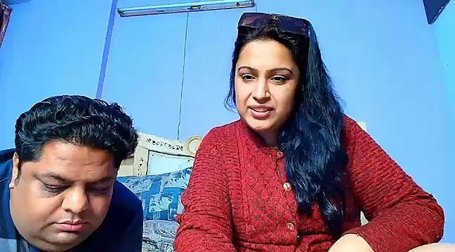 Snapshot of Sophia_James chatting on 02/10/25, 06:56 Sophia James online show from 02/10/25, 06:56