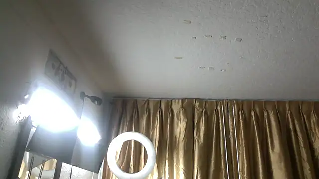 sexyhotstud12 online show from 02/06/25, 11:04