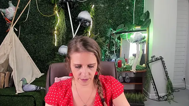 EmiliaBedy online show from 02/01/25, 12:26