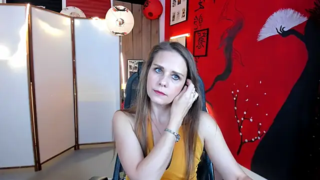 EmiliaBedy online show from 09/16/25, 09:10