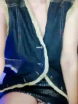 Snapshot of Aapsara_ chatting on 01/26/25, 08:13 Aapsara online show from 01/26/25, 08:13