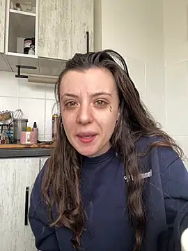 bunnythetailor online show from 02/22/26, 08:46