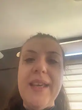 bunnythetailor online show from 04/22/26, 06:27