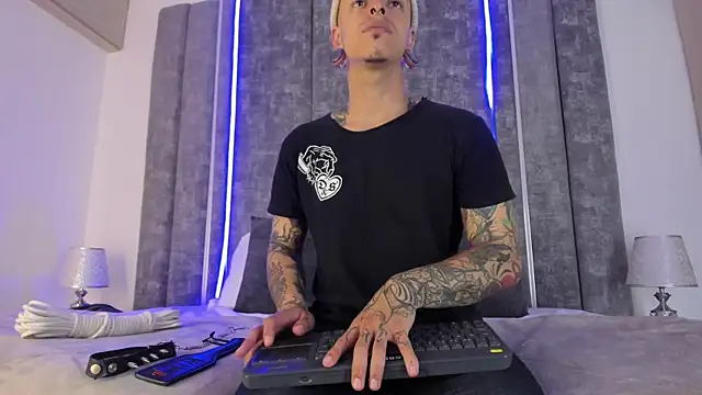 kaletattoo online show from 02/07/25, 07:59