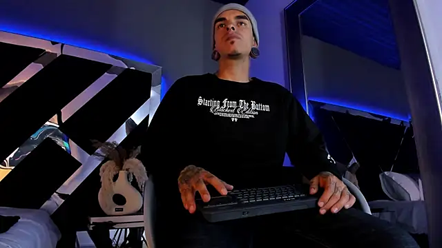 kaletattoo online show from 02/25/25, 02:58