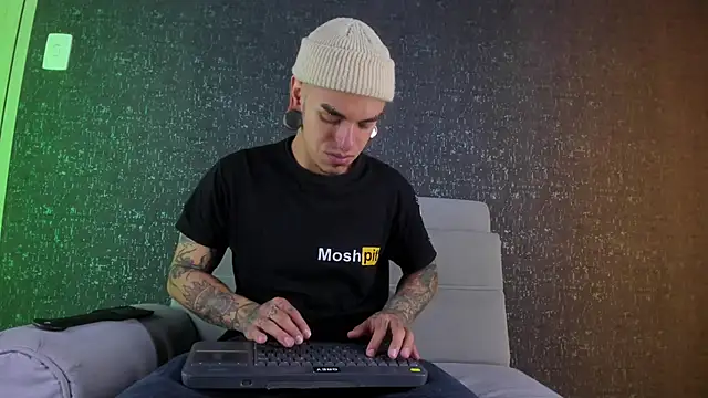 kaletattoo online show from 03/22/25, 03:20