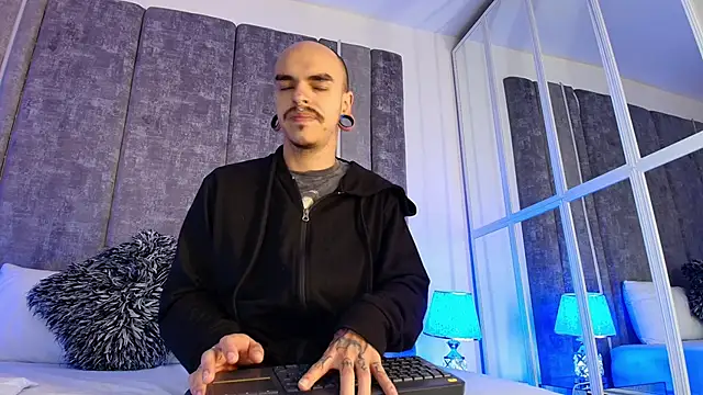 kaletattoo online show from 02/04/26, 11:16