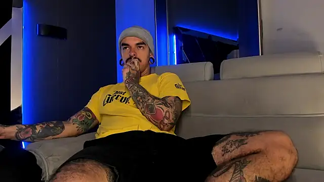 kaletattoo online show from 06/01/26, 11:23
