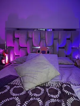 Ximena  1 online show from 02/03/26, 06:40