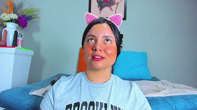 Snapshot of evaa_greey chatting on 09/24/25, 08:01 evaa greey online show from 09/24/25, 08:01