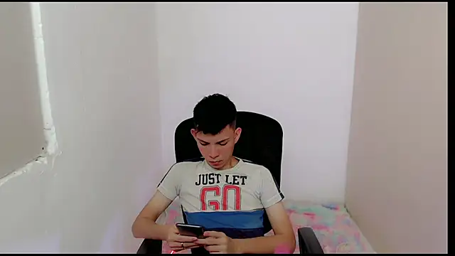 Alexxx lov online show from 02/25/25, 12:34