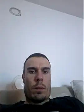 Snapshot of tucacbg chatting on 01/24/25, 01:35 tucacbg online show from 01/24/25, 01:35