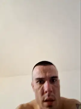 Snapshot of tucacbg chatting on 01/28/25, 09:40 tucacbg online show from 01/28/25, 09:40