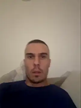 Snapshot of tucacbg chatting on 01/30/25, 10:08 tucacbg online show from 01/30/25, 10:08