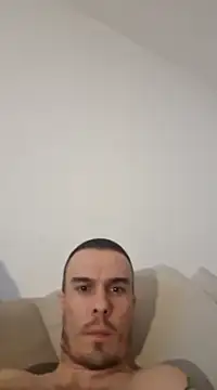 Snapshot of tucacbg chatting on 02/03/25, 10:54 tucacbg online show from 02/03/25, 10:54