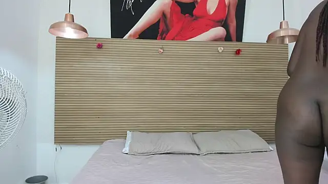 Snapshot of Dakkota_Fox chatting on 11/15/25, 09:00 Dakkota Fox online show from 11/15/25, 09:00