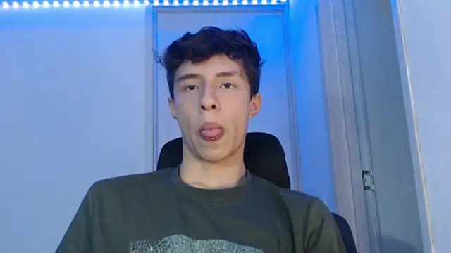 Juanmres online show from 10/24/25, 04:42