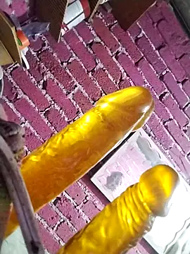 Snapshot of bbtmtlvrg chatting on 03/04/26, 05:57 bbtmtlvrg online show from 03/04/26, 05:57