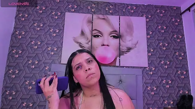 Emily rivera78 online show from 05/11/26, 03:34